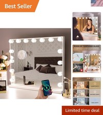 Hollywood Lighted Makeup