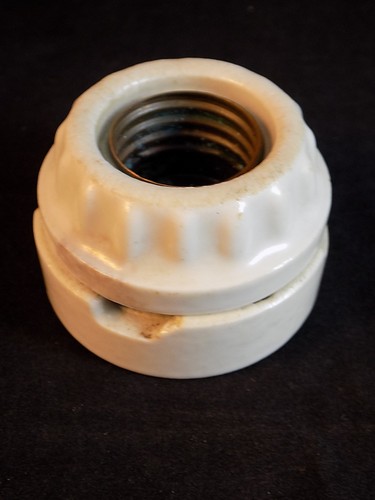 Deal light socket white - deal,